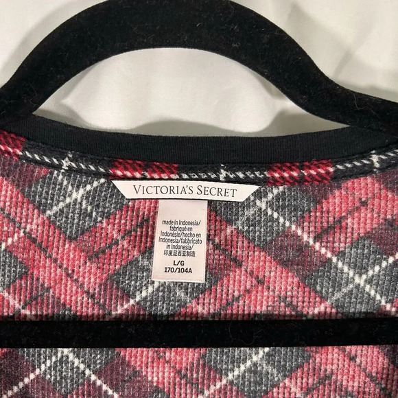 Victoria's Secret Pajama Shirt Women's Large Red Plaid Long Sleeve Vneck Button - Picture 4 of 7